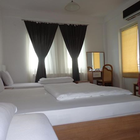 פרישטינה Hotel Rio מראה חיצוני תמונה