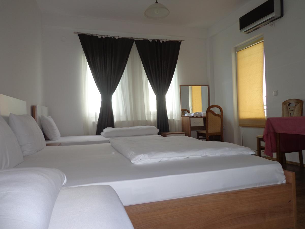 פרישטינה Hotel Rio מראה חיצוני תמונה