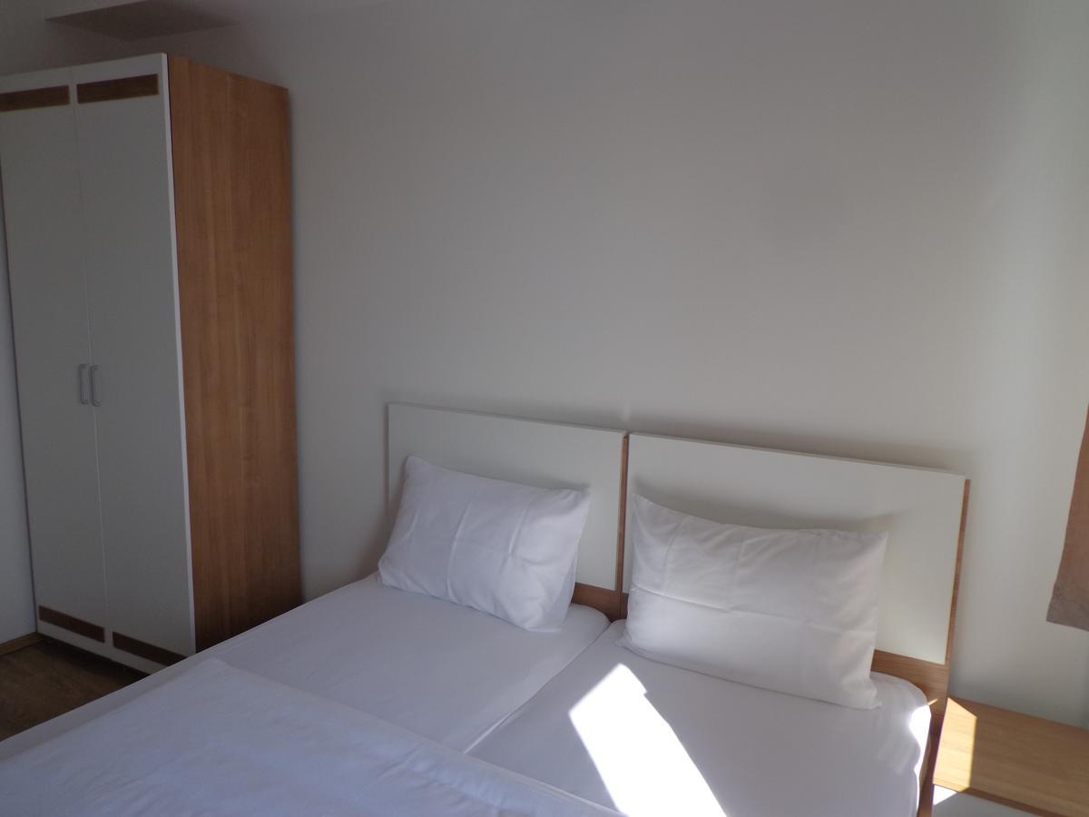 פרישטינה Hotel Rio מראה חיצוני תמונה
